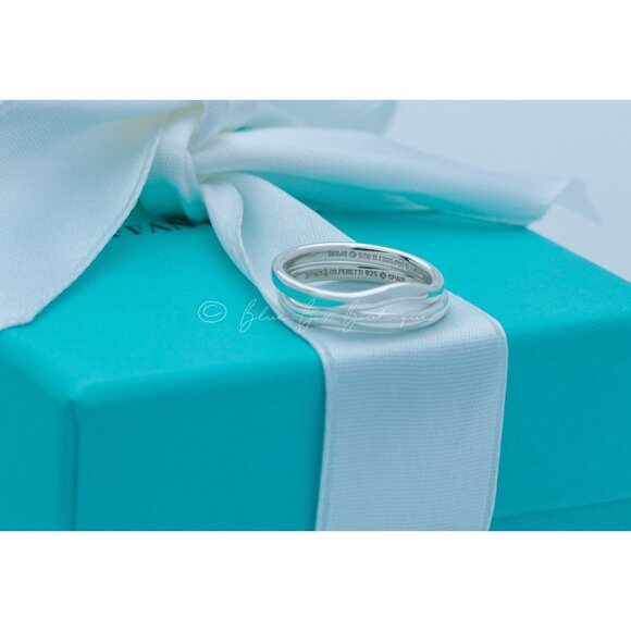 Tiffany & Co. Ring Elsa Peretti Stackable Curved Wave Band in Silver Size 5 - Picture 2 of 9